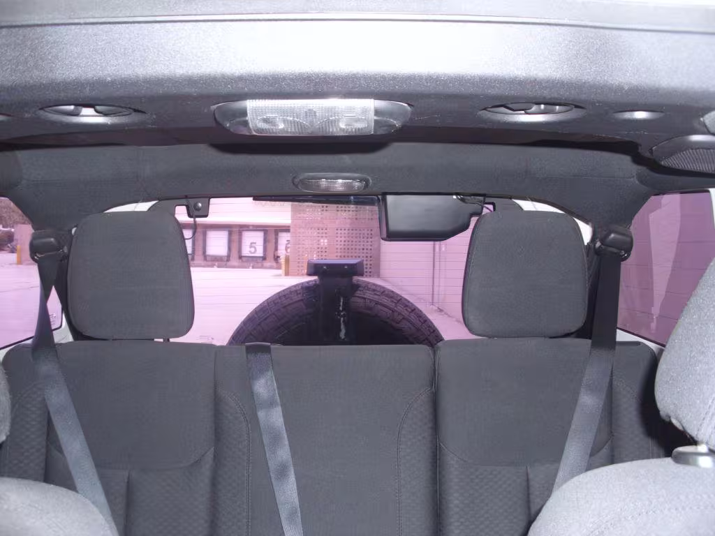 2015 Jeep Wrangler - 1C4BJWDG9FL509849 - Image #23