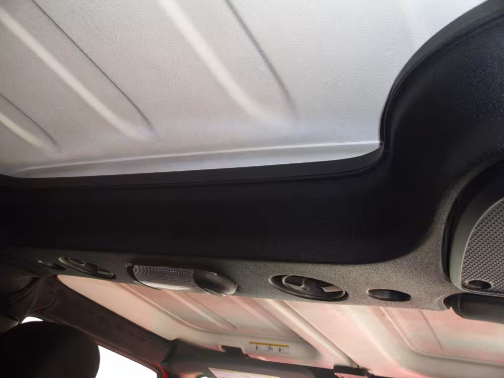2015 Jeep Wrangler - 1C4BJWDG9FL509849 - Image #11
