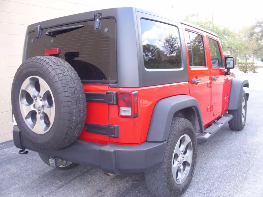 2015 Jeep Wrangler - 1C4BJWDG9FL509849 - Image #5